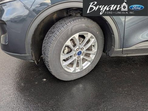 Used 2022 Ford Escape SE w/ Convenience Package image 11