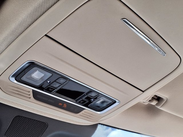 New 2027 Lincoln Navigator Premiere RWD image 15