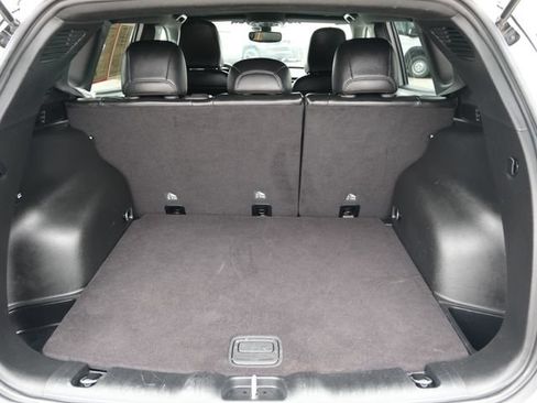 Used 2023 Jeep Compass Limited AWD/4WD image 34