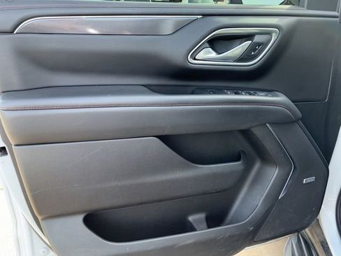 Used 2022 Chevrolet Tahoe RST w/ Luxury Package image 38