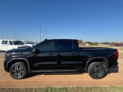 Used 2022 GMC Sierra 1500 AT4 w/ AT4 Premium Package image 6