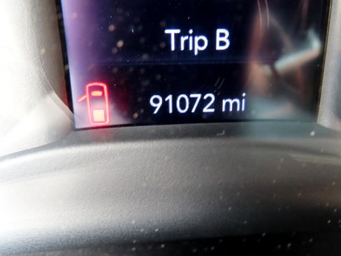 Used 2022 RAM 3500 Tradesman image 39