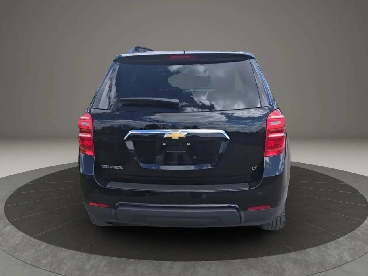Used 2017 Chevrolet Equinox LT w/ Convenience Package FWD image 5