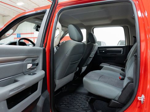 Used 2020 RAM 1500 Classic Warlock w/ Electronics Group image 17