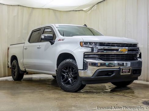 Used 2019 Chevrolet Silverado 1500 LT w/ All-Star Edition AWD/4WD image 2