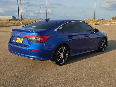 Used 2024 Honda Civic Touring image 8