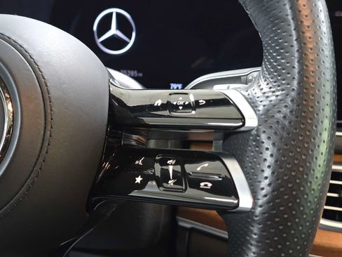 Used 2024 Mercedes-Benz GLE 350 4MATIC image 27