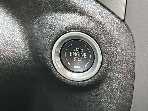 Used 2025 Chevrolet Silverado 1500 W/T w/ WT Value Package AWD/4WD image 26