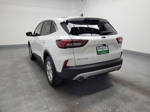 Used 2023 Ford Escape Active image 5
