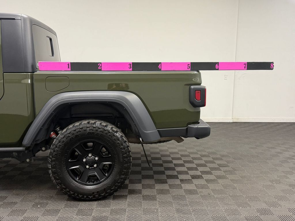 Used 2023 Jeep Gladiator Mojave w/ Cold Weather Group AWD/4WD image 9