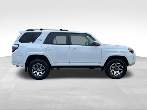 Used 2022 Toyota 4Runner TRD Off-Road Premium image 8