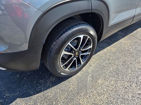 New 2026 Chevrolet TrailBlazer LT w/ Convenience Package image 9