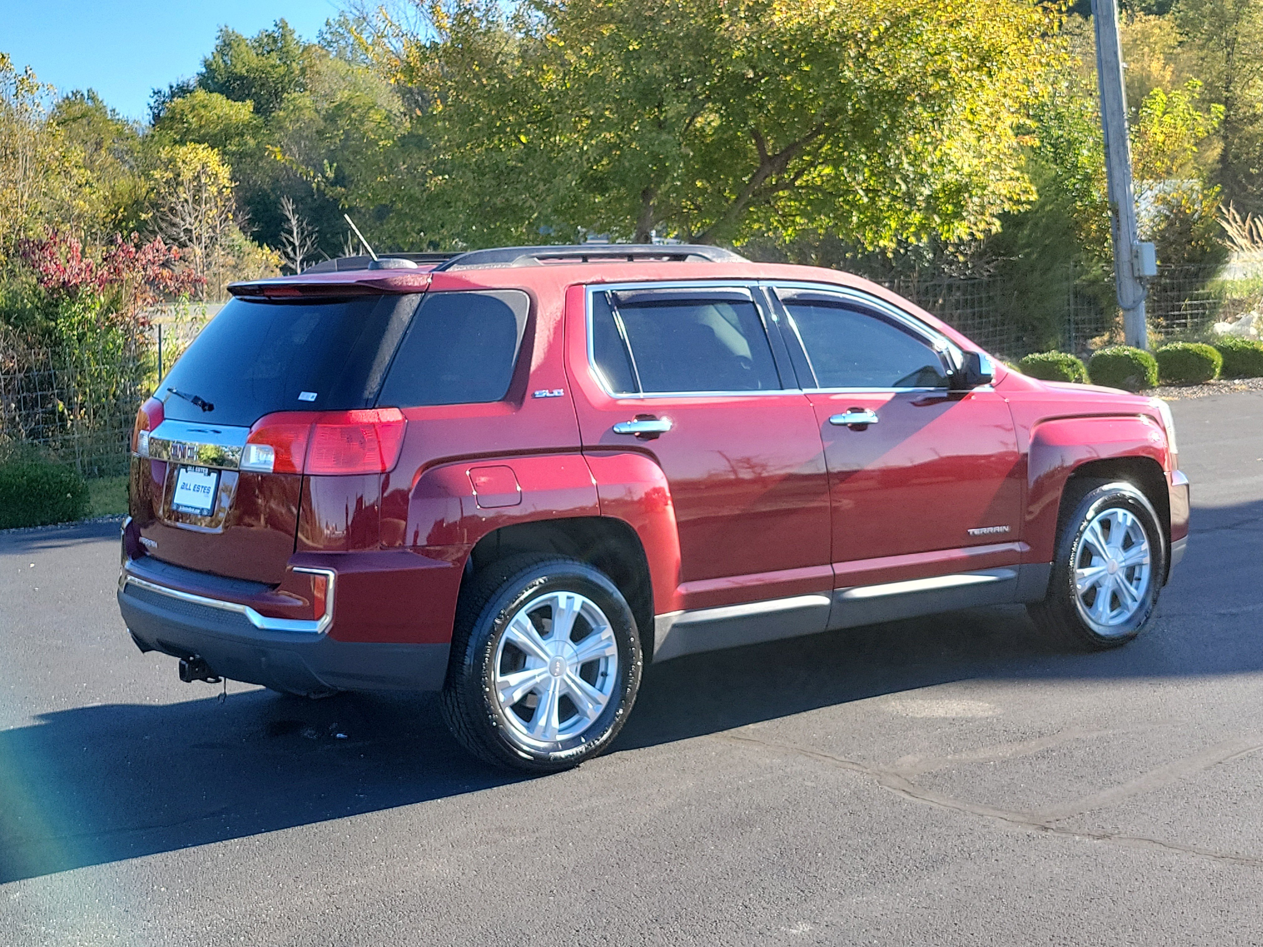 Used 2016 GMC Terrain SLE w/ Chrome Edition FWD image 4