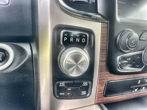 Used 2016 RAM 1500 Laramie w/ Convenience Group AWD/4WD image 16