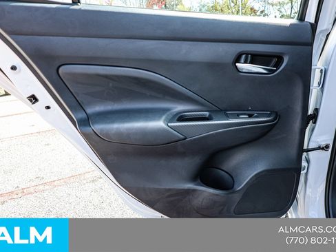 Used 2025 Nissan Versa SV w/ Trunk Package FWD image 41