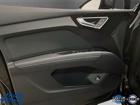 Used 2024 Audi Q4 e-tron Premium image 23