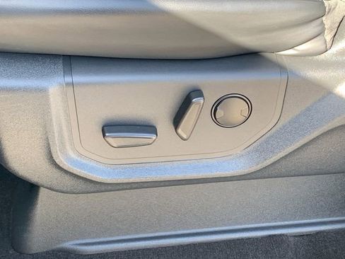 Certified 2022 Ford Expedition XLT w/ Equipment Group 202A image 39