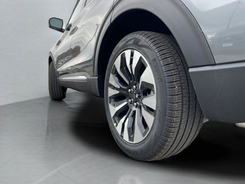 New 2026 Ford Explorer Platinum w/ LUX Leather Package image 10