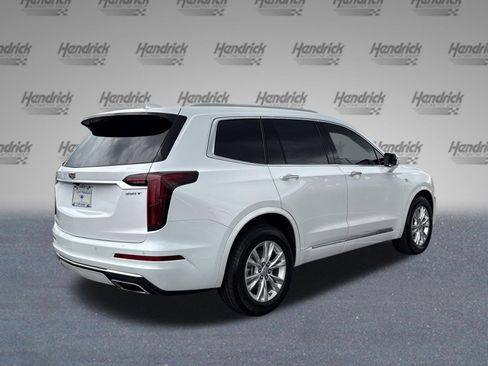 Used 2024 Cadillac XT6 Luxury FWD image 10