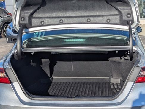 Used 2021 Toyota Camry SE image 20