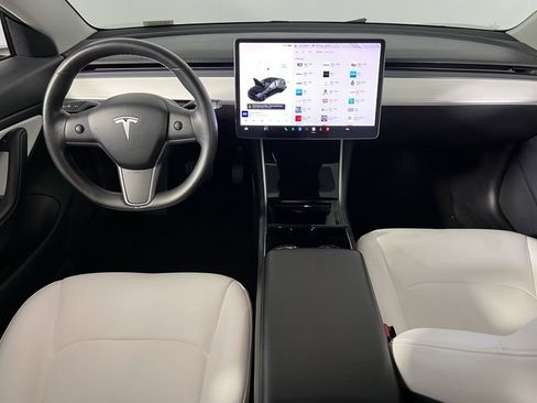 Used 2018 Tesla Model 3 Long Range image 12