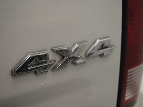 Used 2014 RAM 2500 SLT w/ Popular Equipment Group image 13