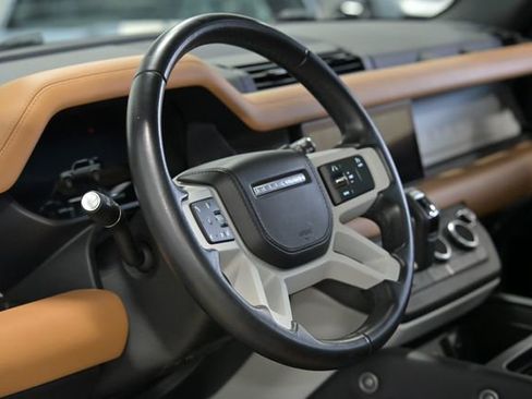 Used 2023 Land Rover Defender 110 X-Dynamic SE image 21