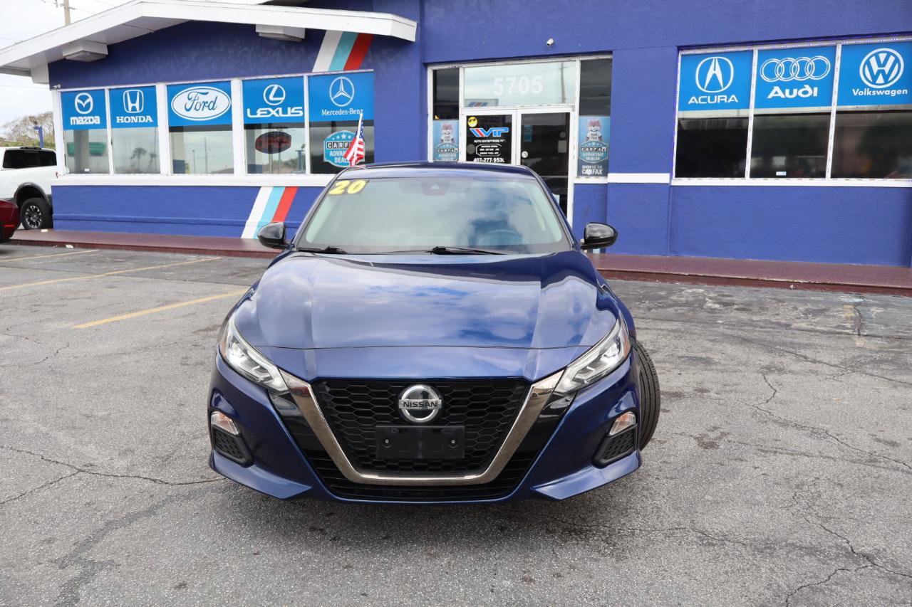 Used 2020 Nissan Altima 2.5 SR FWD image 8