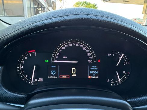 Used 2018 Cadillac XTS Luxury image 35