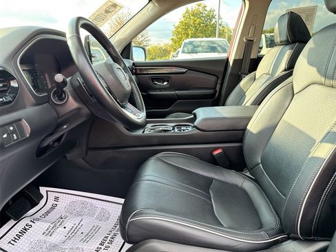 Used 2023 Honda Pilot Elite image 20