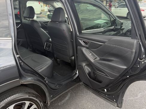 Used 2019 Subaru Forester Limited AWD/4WD image 22