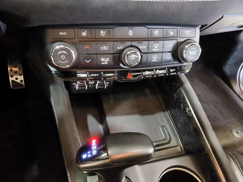 Used 2022 Dodge Durango SRT w/ SRT Interior Appearance Group AWD/4WD image 27