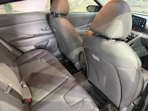 New 2026 Hyundai Elantra SE FWD image 33