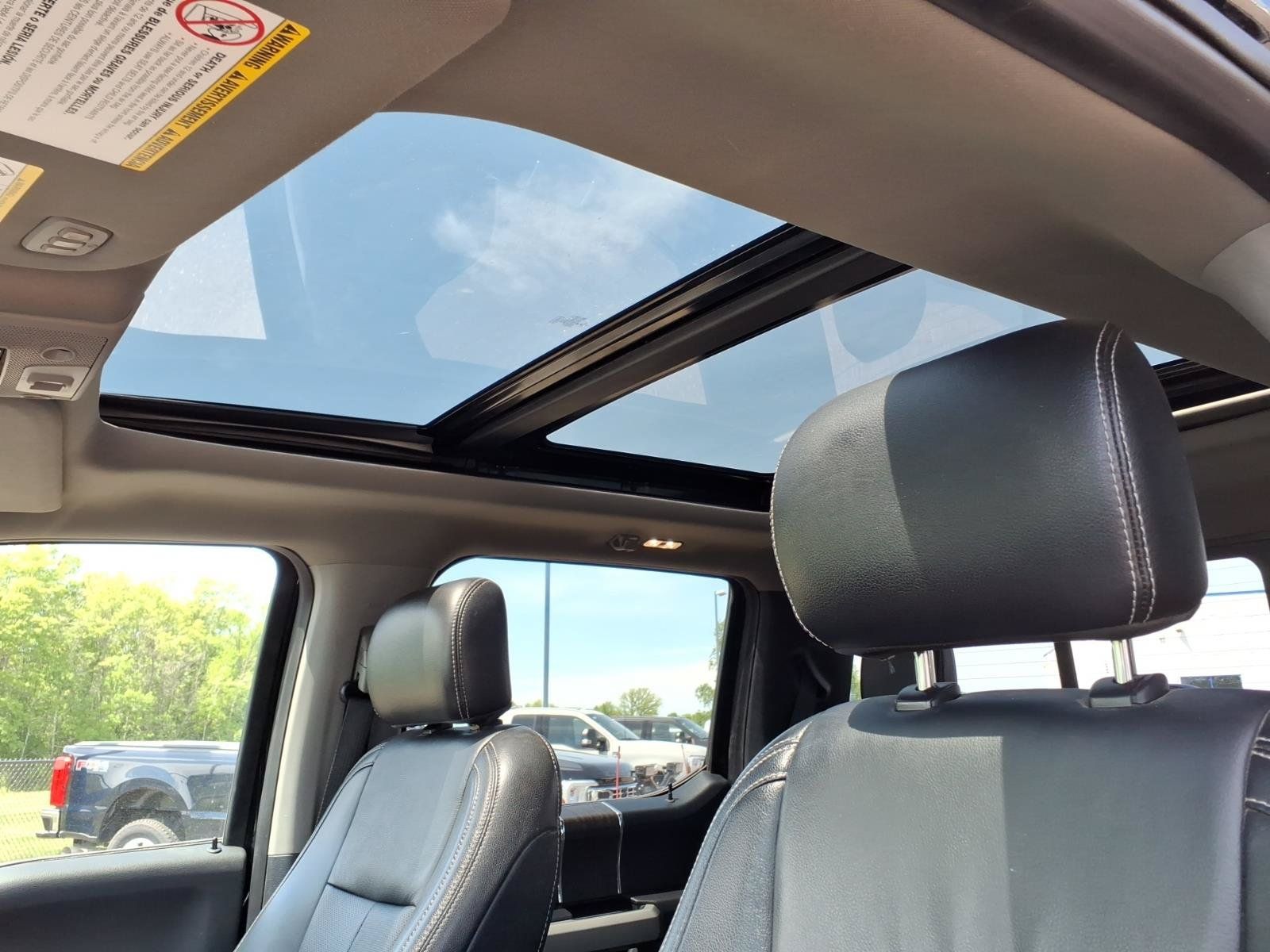 Used 2021 Ford F350 Lariat AWD/4WD image 17
