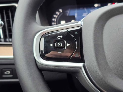 New 2026 Volvo XC60 B5 Plus w/ Protection Package Premier image 29