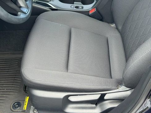 Used 2024 Toyota Corolla LE FWD image 22