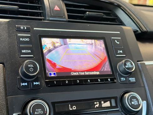 Used 2019 Honda Civic LX image 19