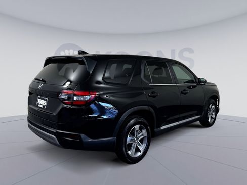 Used 2025 Honda Pilot EX-L image 7