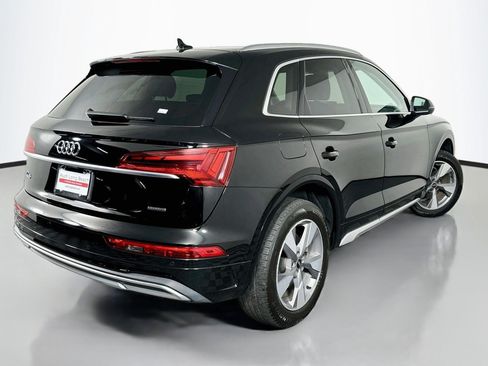 Used 2023 Audi Q5 2.0T Premium w/ Convenience Package AWD/4WD image 13