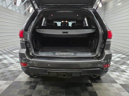 Used 2018 Jeep Grand Cherokee Trailhawk AWD/4WD image 37
