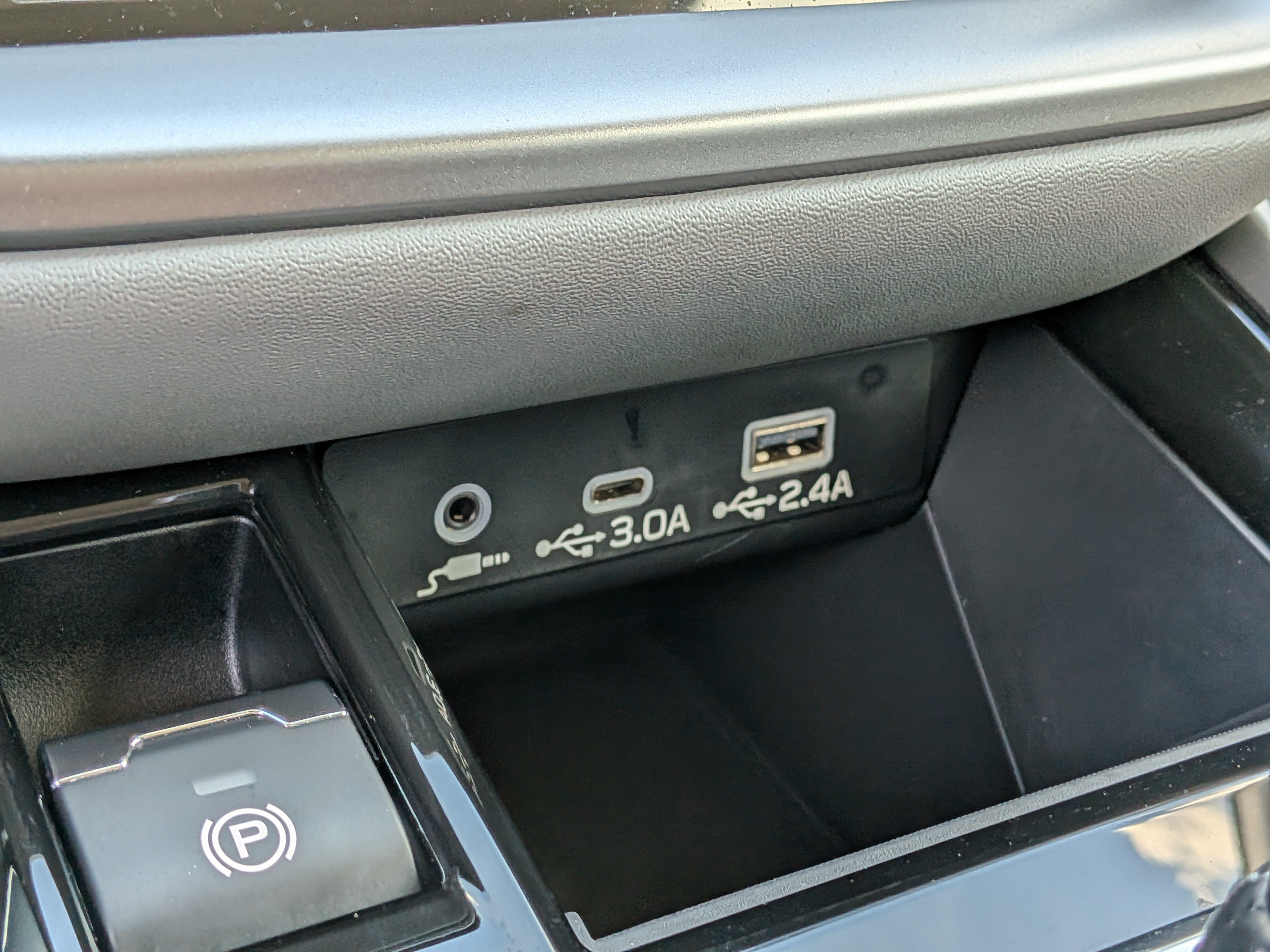 Certified 2025 Subaru Outback Premium AWD/4WD image 31