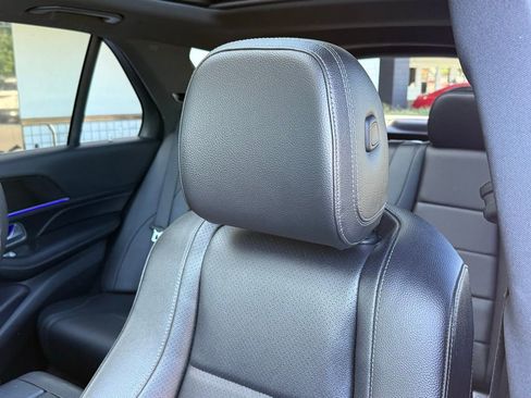 Certified 2020 Mercedes-Benz GLE 350 4MATIC w/ Premium Package image 3