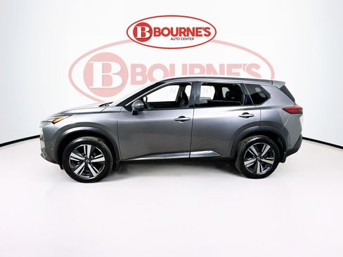 Used 2023 Nissan Rogue SL w/ SL Premium Package image 8