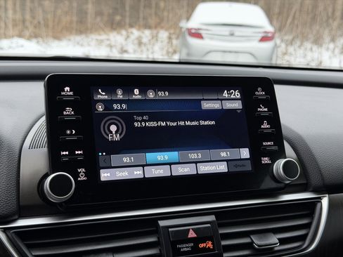 Used 2021 Honda Accord EX-L image 23