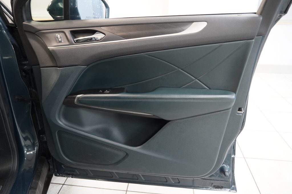 Used 2019 Lincoln MKC Reserve w/ MKC Climate Package AWD/4WD image 35