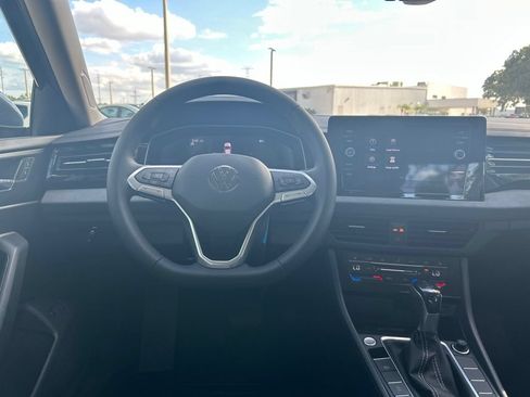 New 2026 Volkswagen Jetta SE FWD image 43