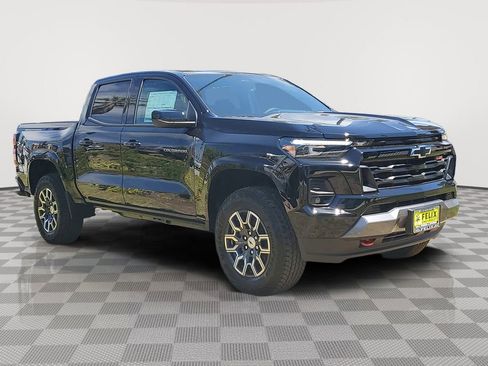 New 2026 Chevrolet Colorado Z71 w/ Technology Package AWD/4WD image 3