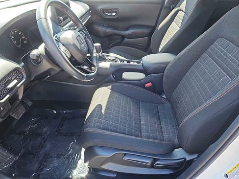 Used 2023 Honda HR-V Sport image 25