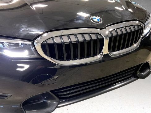 Used 2020 BMW 330i xDrive Sedan w/ Convenience Package AWD/4WD image 32