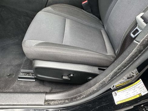 Used 2022 Dodge Charger SXT w/ Blacktop Package RWD image 18